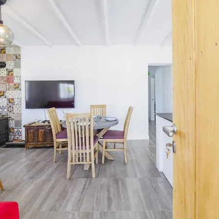 Cubo's La Casita Blanca בית נופש Alhaurín de la Torre