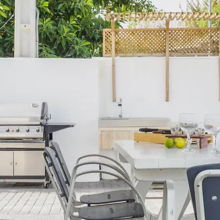Holiday home Cubo's La Casita Blanca